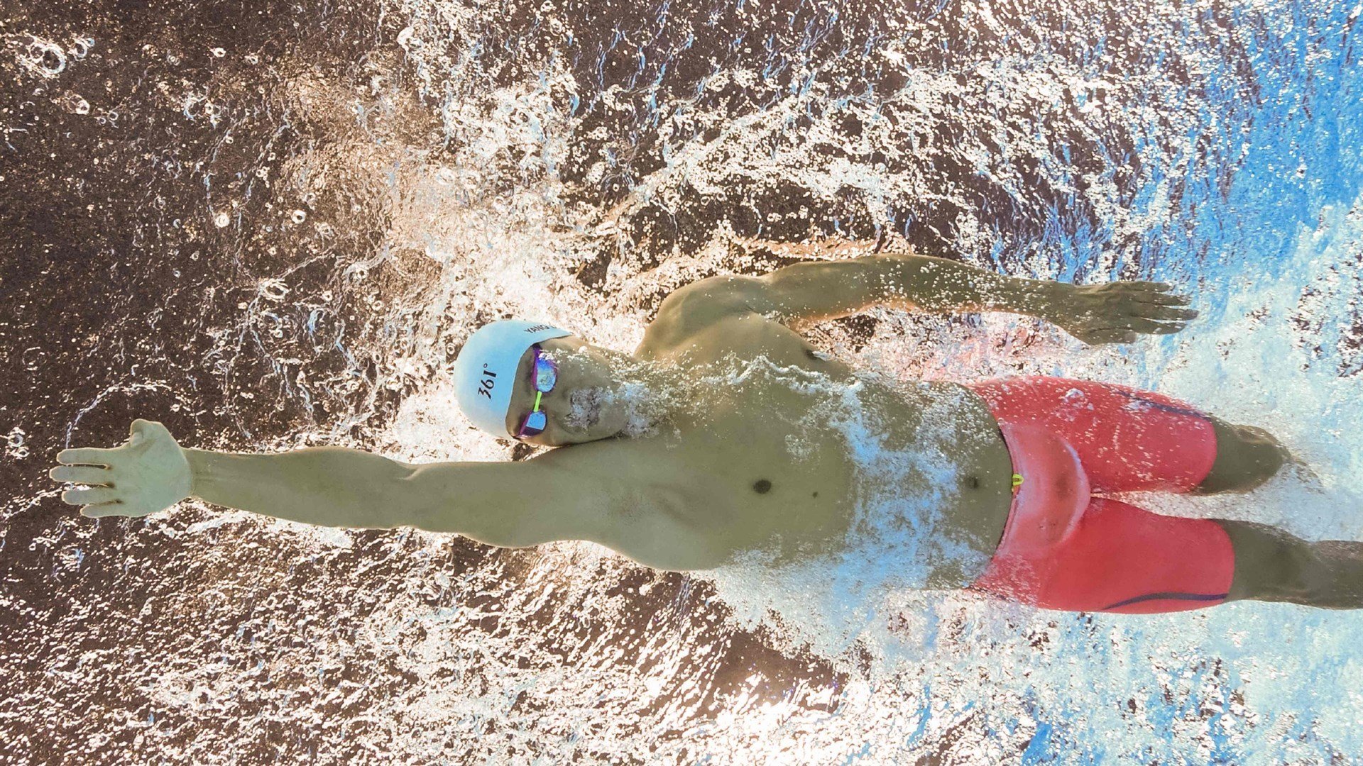 广场舞促进中外文化交流与合作，广场舞文化的问题及解决措施