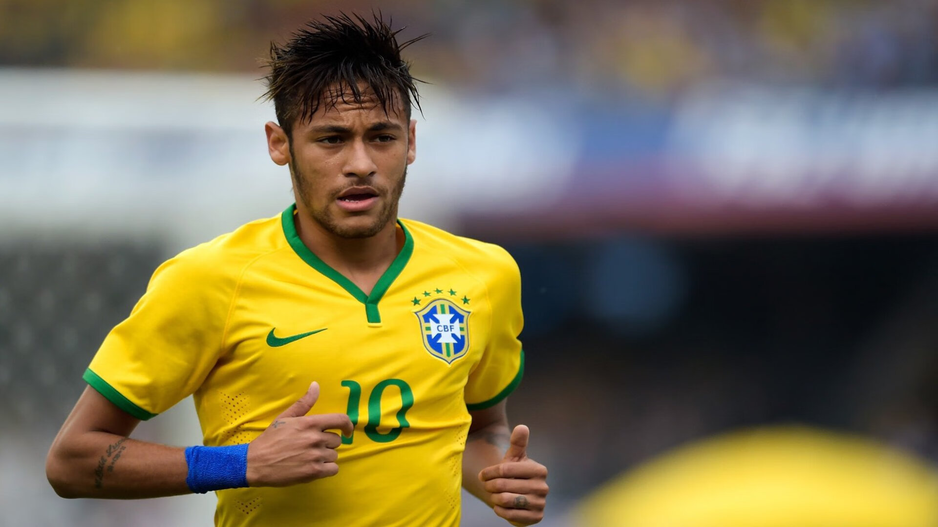 赛场瞬间：球迷票选的年度最佳镜头，最佳球员投票